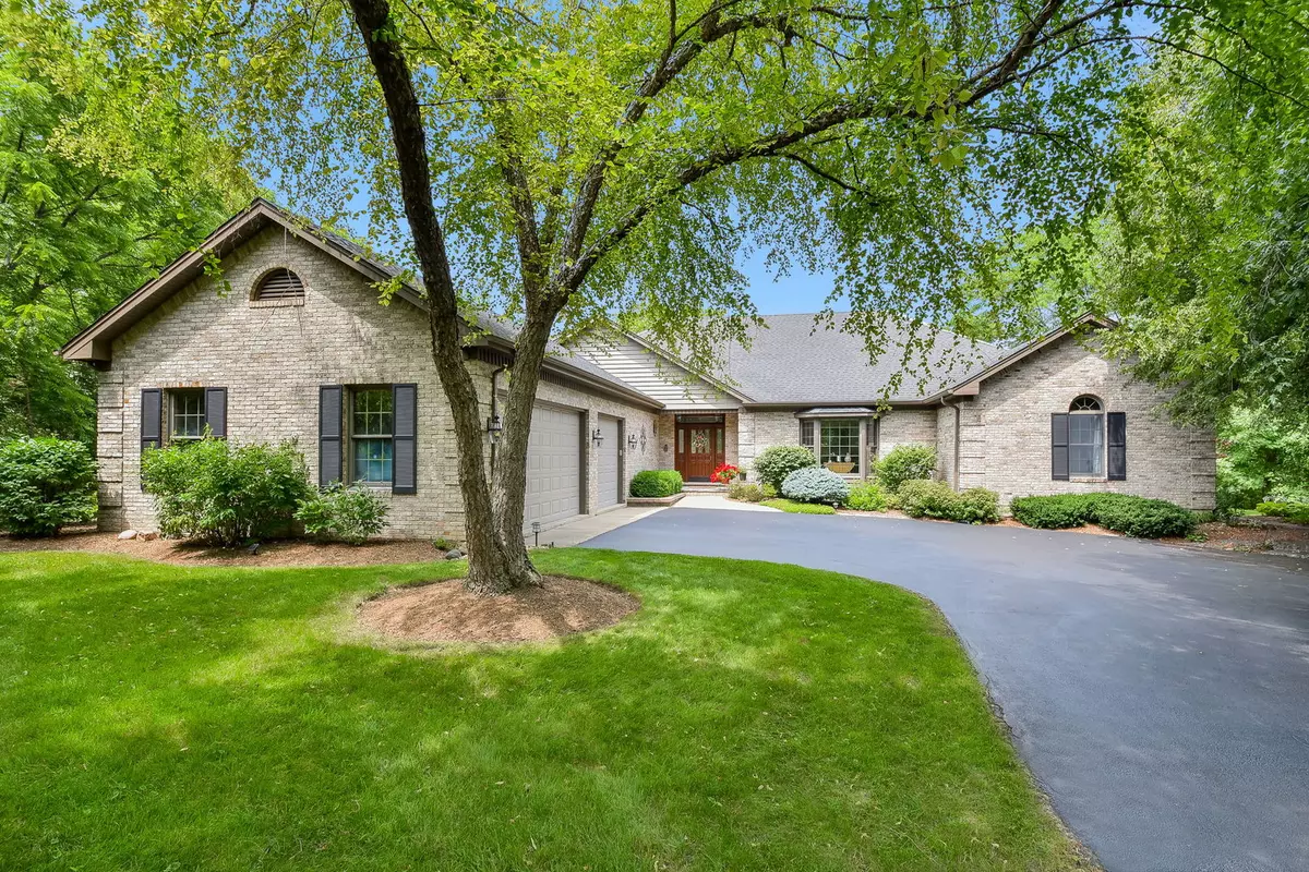 Campton Hills, IL 60124,8N439 Sunny Hill CIR