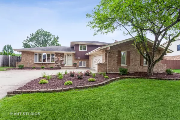 3433 Brewer RD, Darien, IL 60561