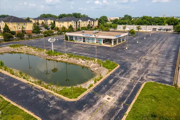 1910 Moreland BLVD, Champaign, IL 61822