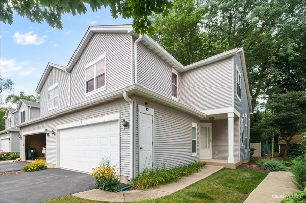 North Aurora, IL 60542,176 Woodland CIR