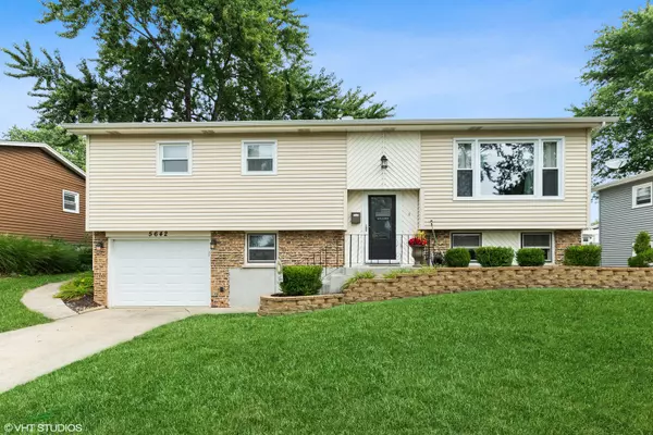 5642 Dover RD, Oak Forest, IL 60452