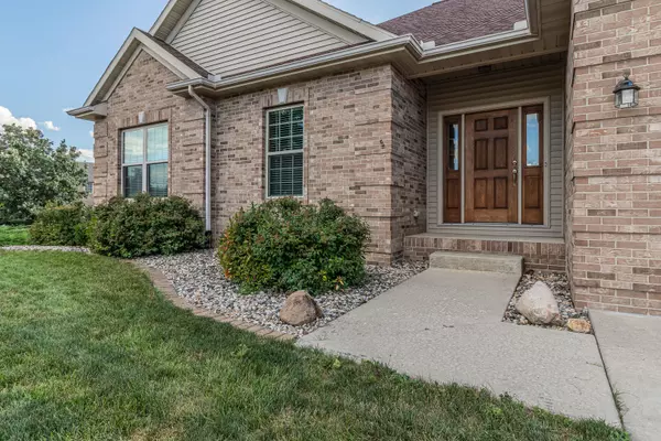 Champaign, IL 61822,2907 Wendover PL