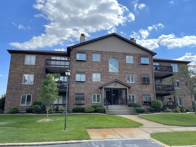 17218 Ridgeland AVE #3N, Tinley Park, IL 60477