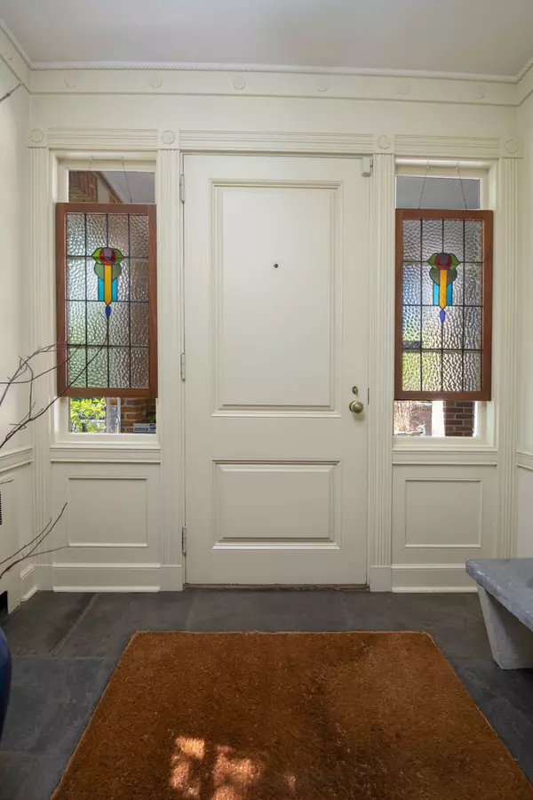 Rockford, IL 61103,2425 Clinton RD