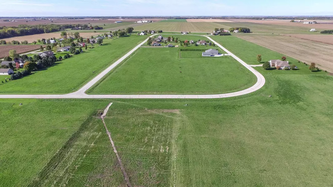 2420 N 4210th RD, Sheridan, IL 60551