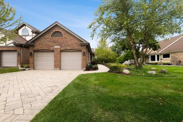 14414 Crystal Tree DR #1441, Orland Park, IL 60462