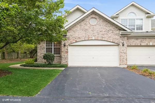 Naperville, IL 60565,918 Havenshire CT