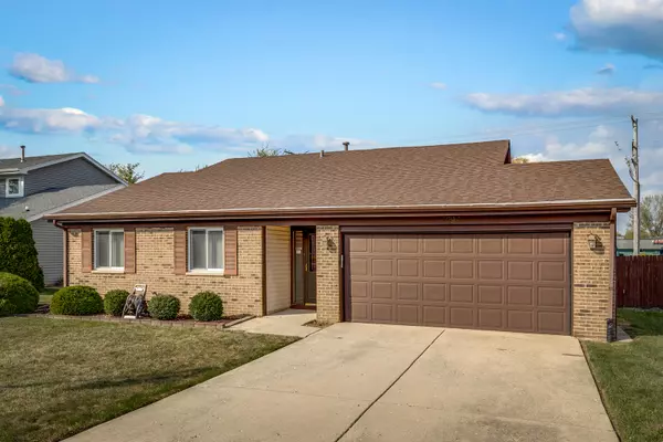 1299 Antigo TRL, Carol Stream, IL 60188