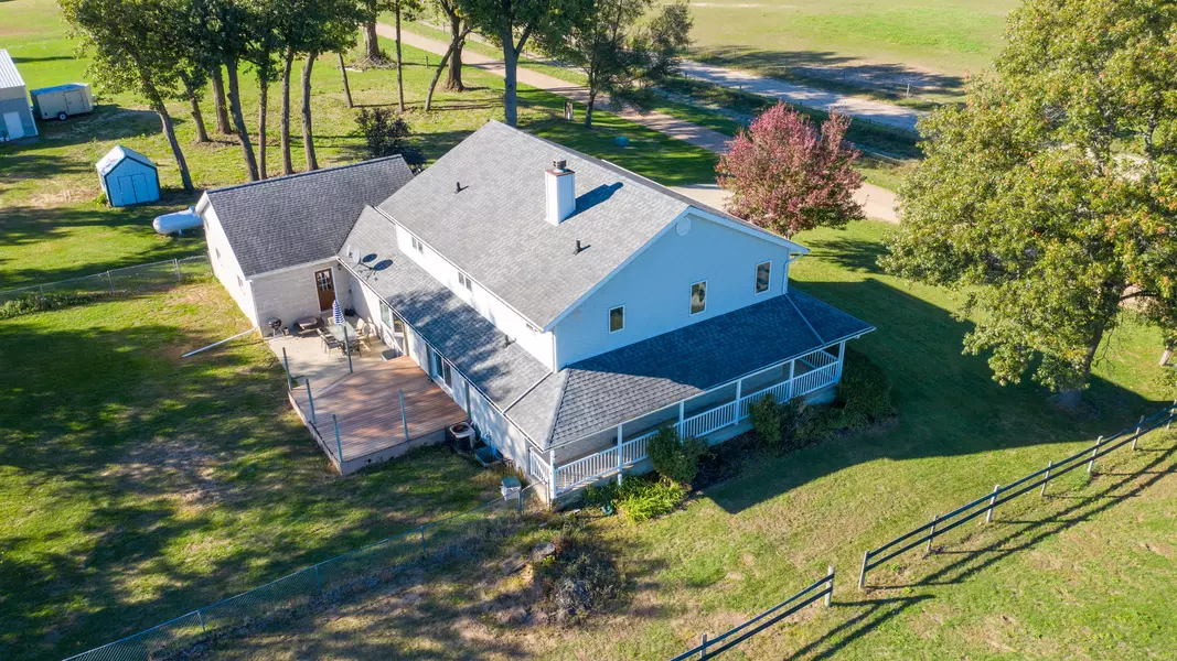 2191 Montavon RD, West Brooklyn, IL 61378