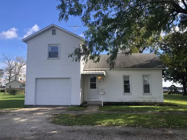 311 N Walnut ST, Arrowsmith, IL 61722