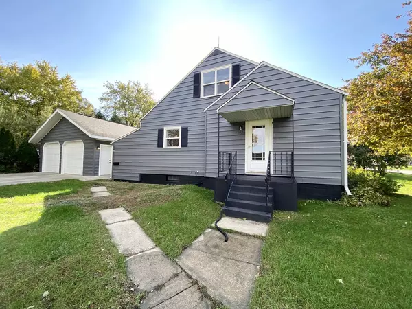 Gifford, IL 61847,102 E Willard ST