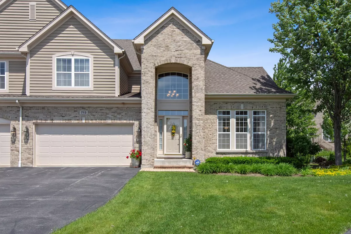 Inverness, IL 60010,713 Fieldstone CT