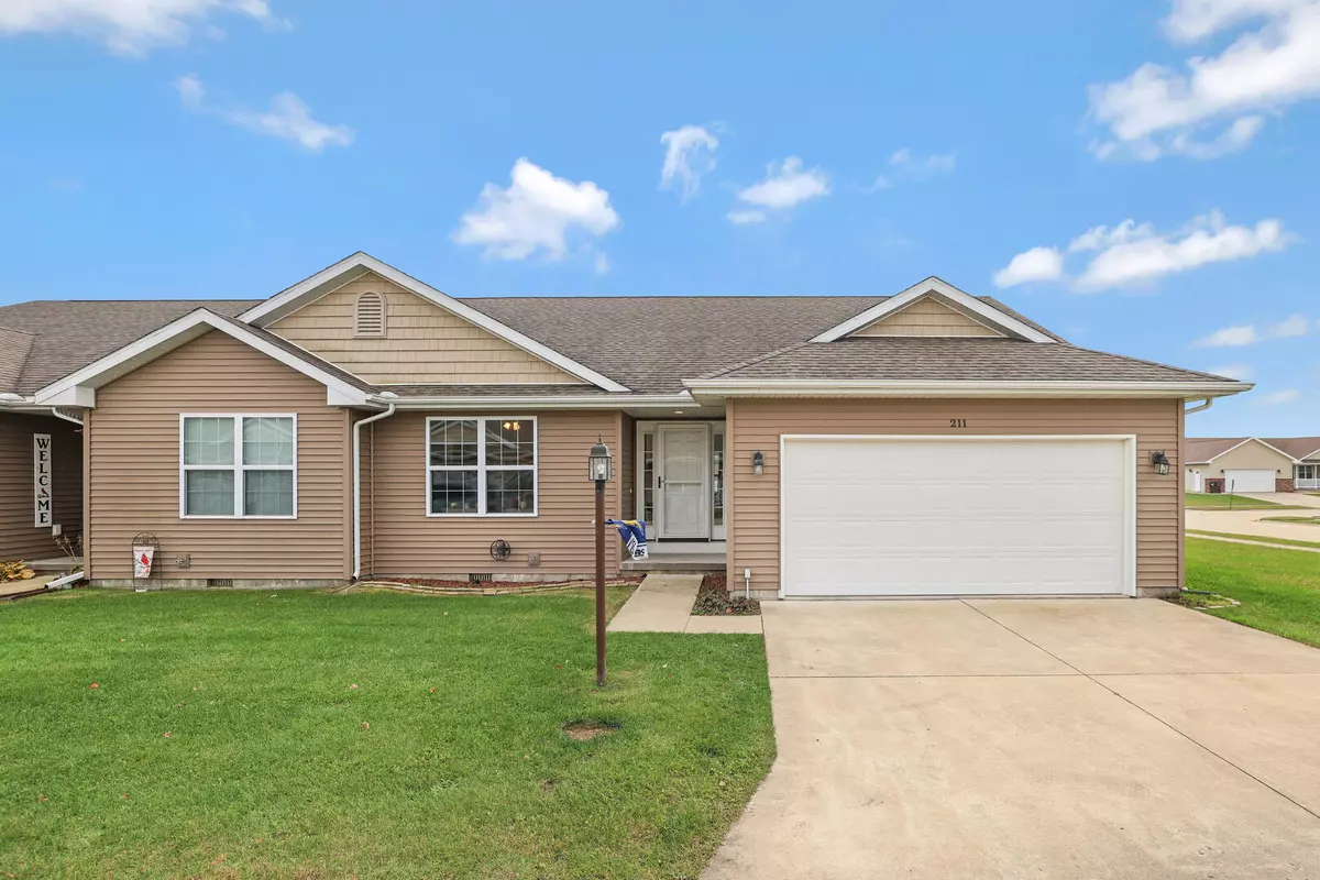 Fisher, IL 61843,211 Medinah CT