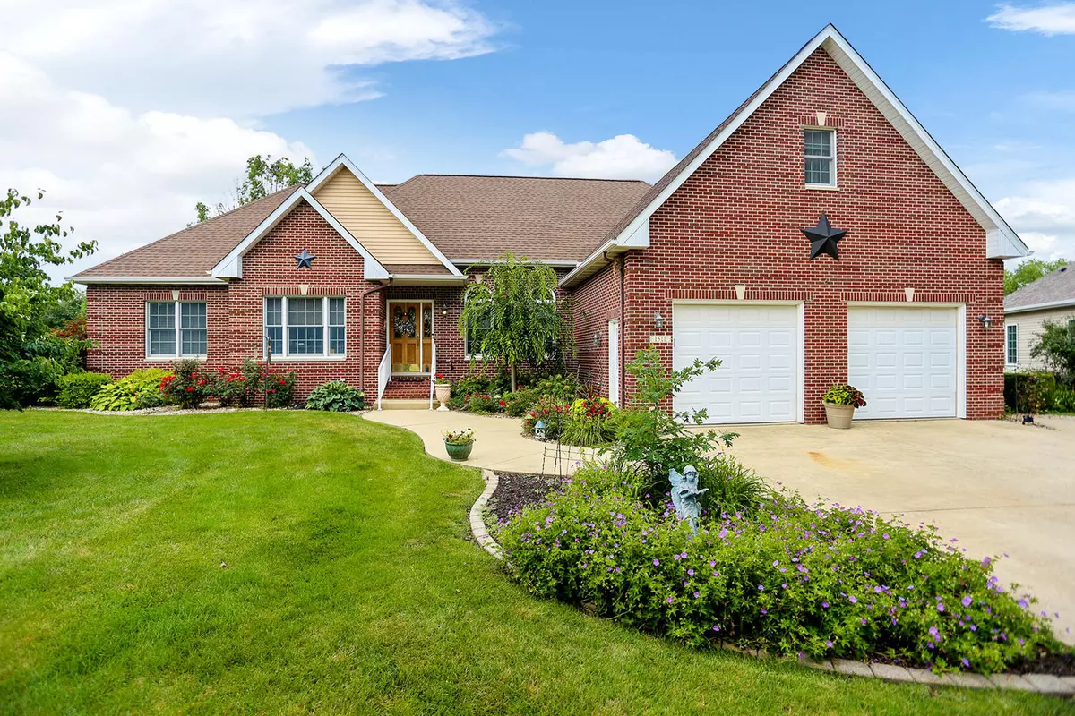 Mahomet, IL 61853,1511 River Bluff CT