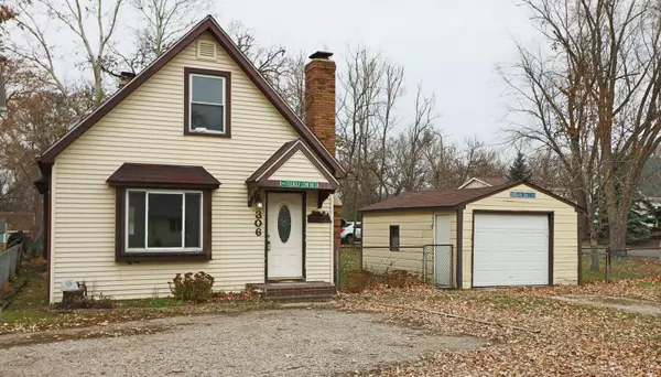 306 W Riverside DR, Mchenry, IL 60051