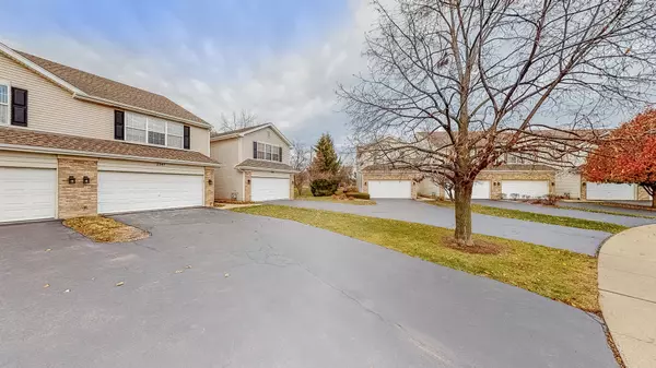 Aurora, IL 60502,2347 Stoughton CIR