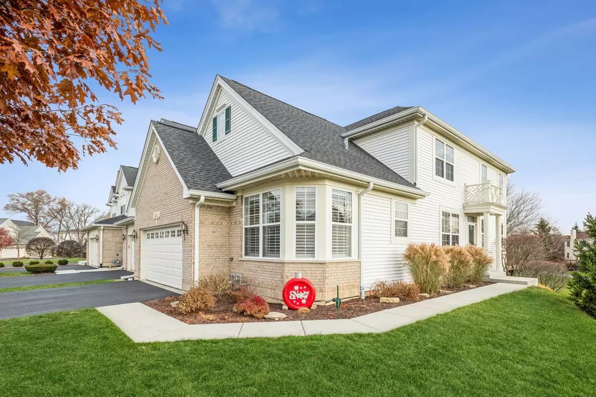 Bartlett, IL 60103,1215 Telluride CT