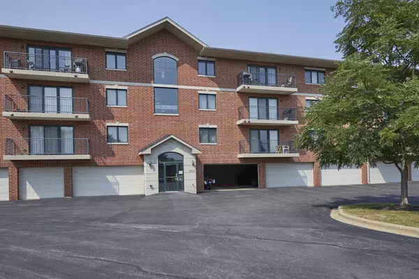 6880 W Winding TRL #203, Oak Forest, IL 60452