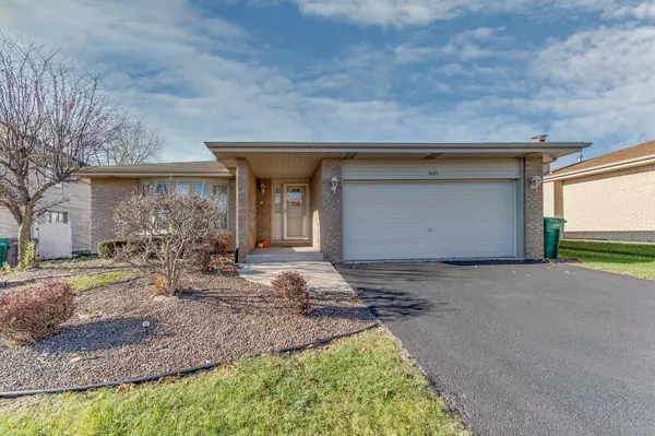 9143 Pepperwood TRL, Orland Hills, IL 60487