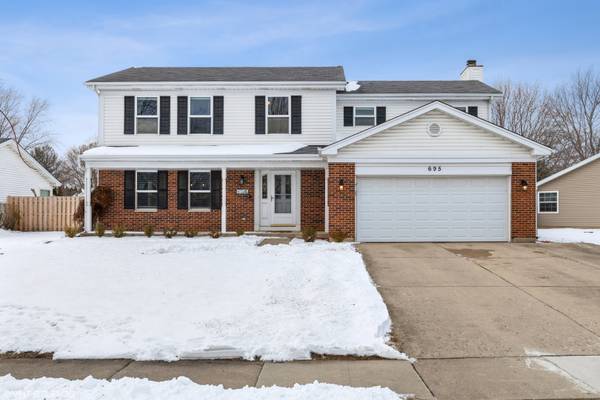 695 Fox Run LN, Algonquin, IL 60102