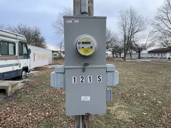 Ludlow, IL 60949,121 S Church ST