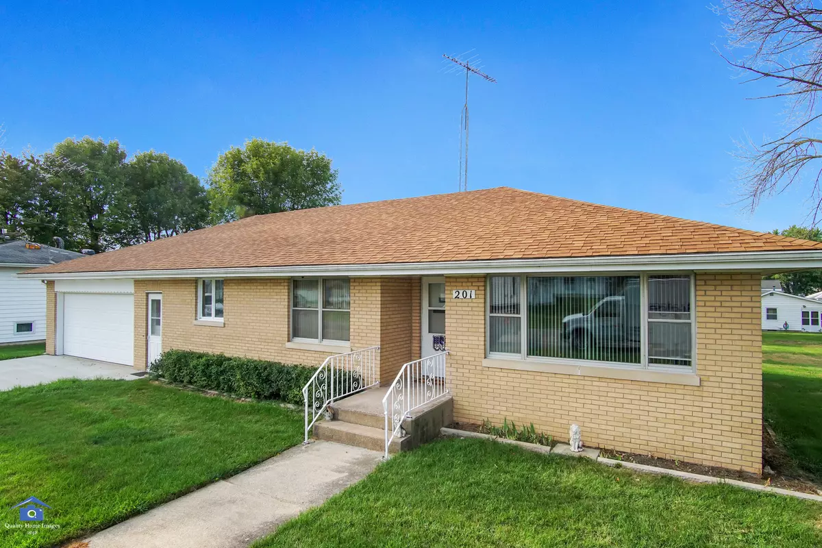 Beaverville, IL 60912,201 W Dorion ST