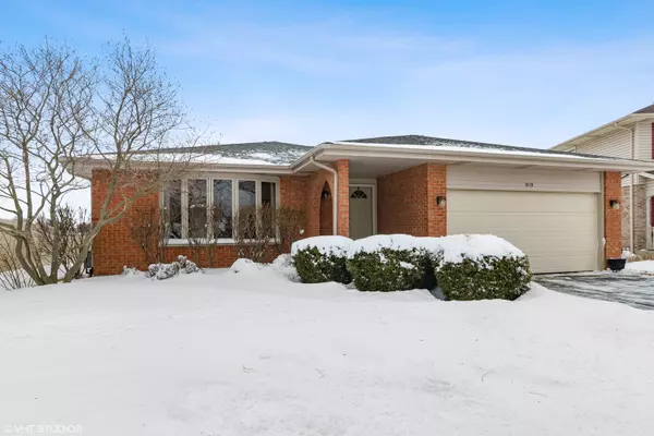 9119 Pepperwood TRL, Orland Hills, IL 60487