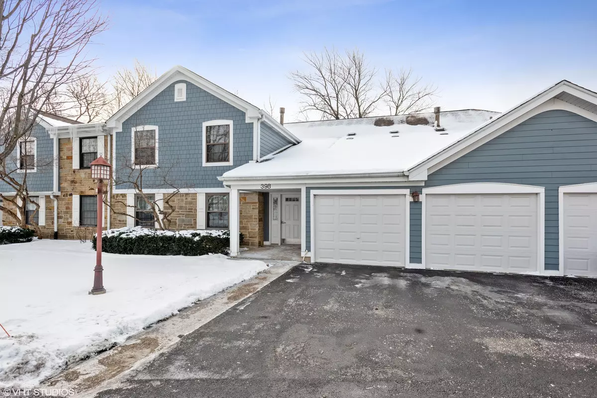 Schaumburg, IL 60193,398 Heather CT #D1