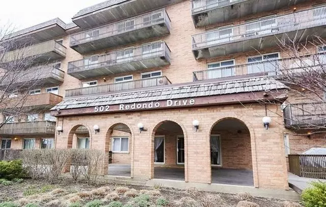 502 Redondo DR #510, Downers Grove, IL 60516