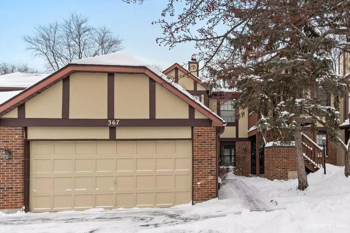 Glen Ellyn, IL 60137,367 Sandhurst CIR #5