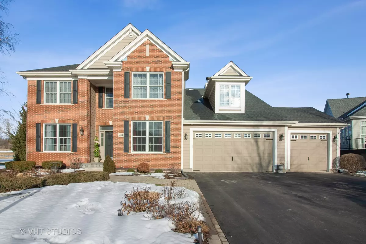 North Aurora, IL 60542,851 Hathaway CT