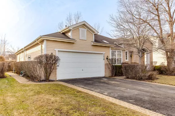 Buffalo Grove, IL 60089,2420 Apple Hill LN