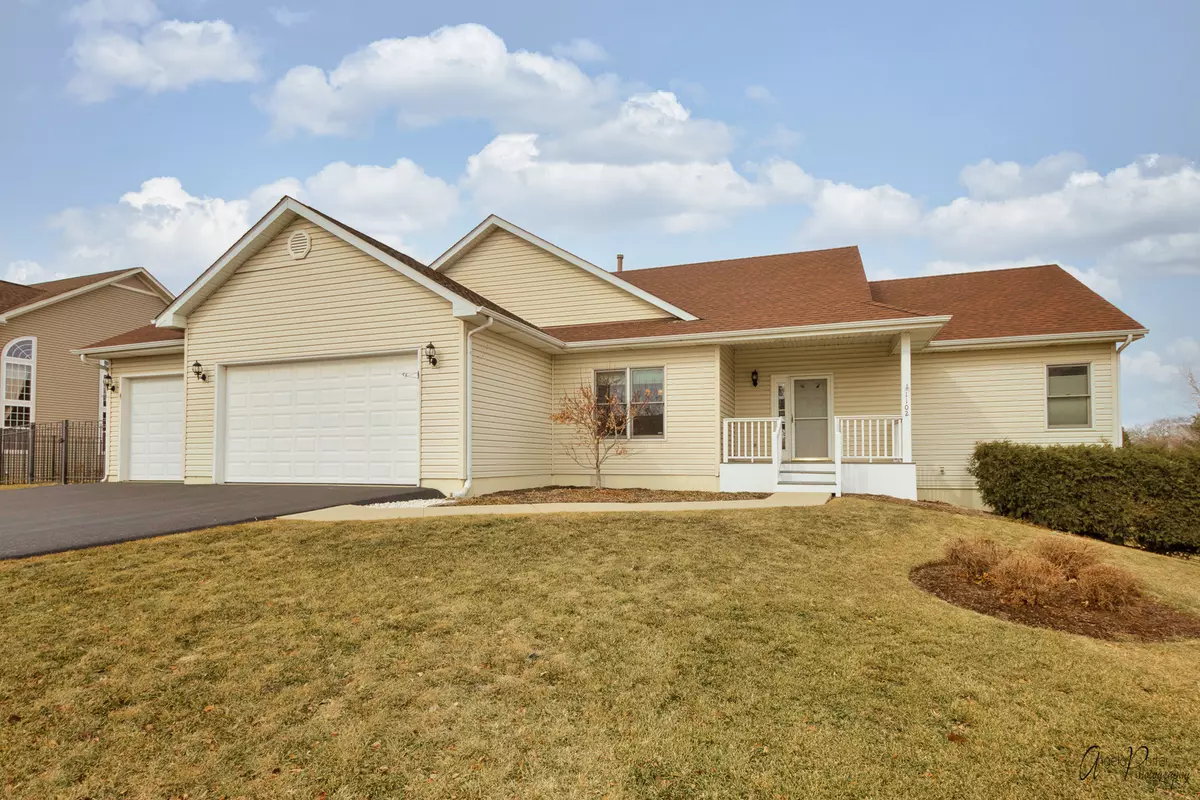 Johnsburg, IL 60051,1102 Joseph CIR