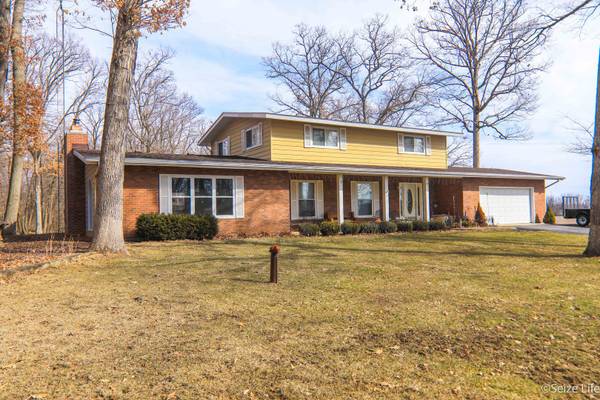 18316 WOODLAND TRL, Marengo, IL 60152