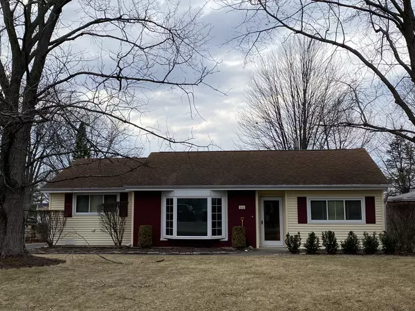 Lindenhurst, IL 60046,510 Deerpath DR