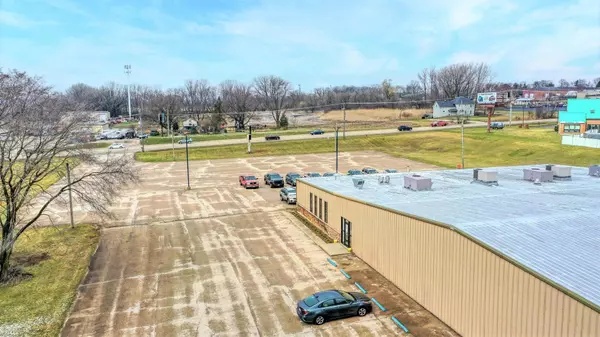 Johnsburg, IL 60051,3400 N Richmond RD