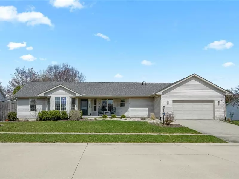 Urbana, IL 61802,1904 Autumn Ridge DR