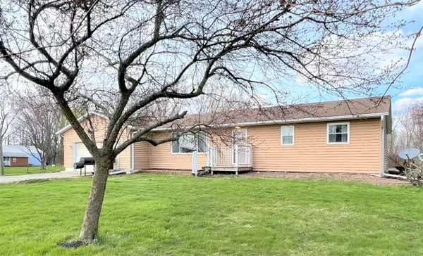 8167 W State Route 115, Herscher, IL 60941