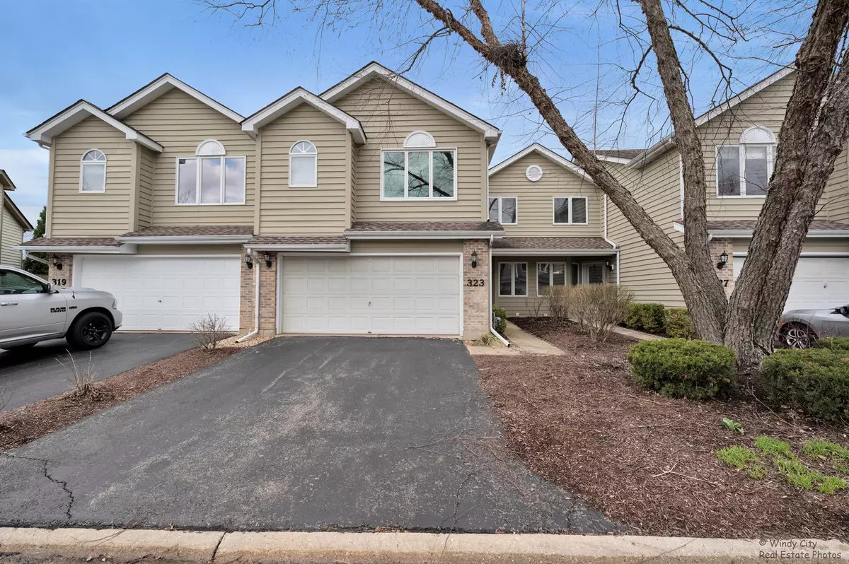 Naperville, IL 60540,323 Camarie CT