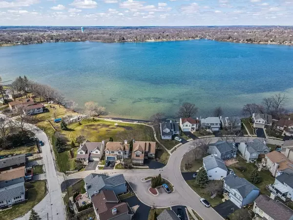 Round Lake Park, IL 60073,564 Hillcrest TER