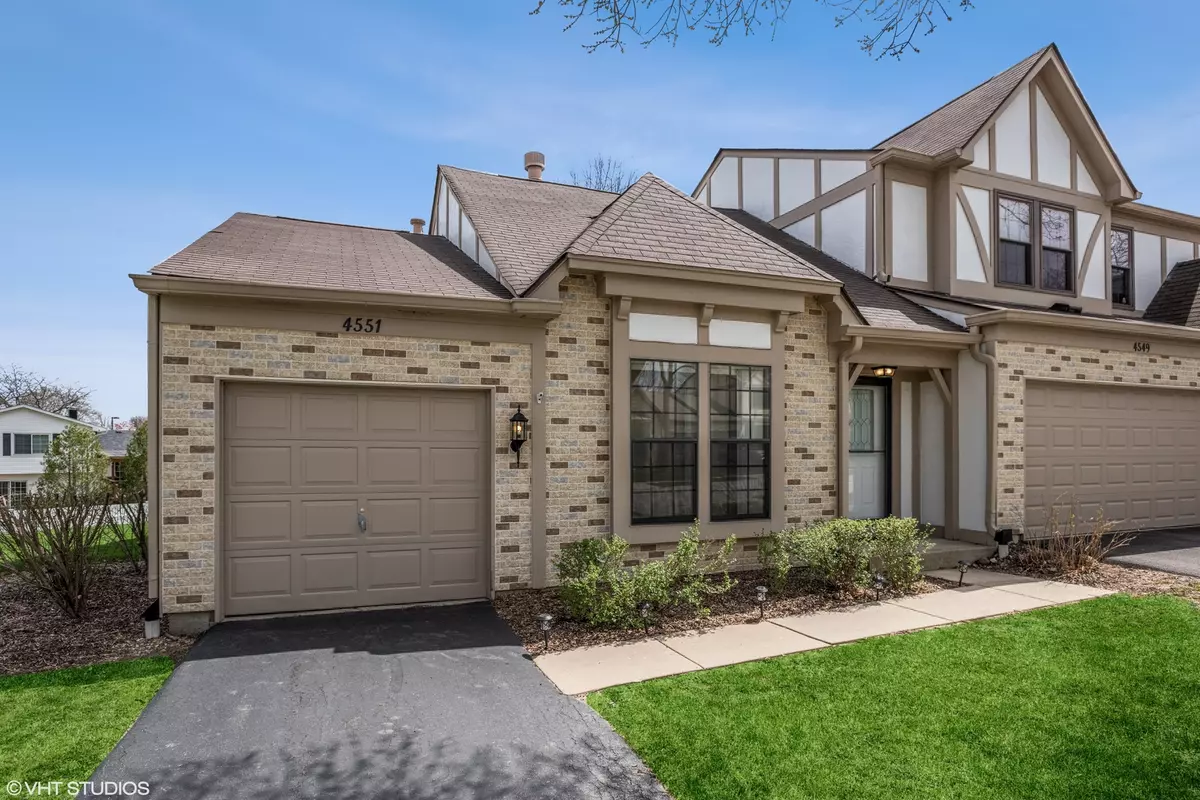 Hoffman Estates, IL 60192,4551 OPAL DR