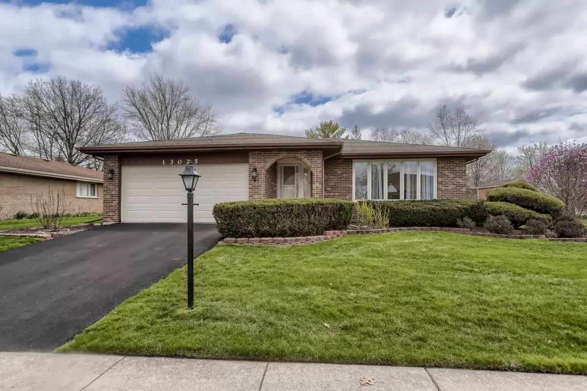 Palos Park, IL 60464,13025 W Tanglewood CIR