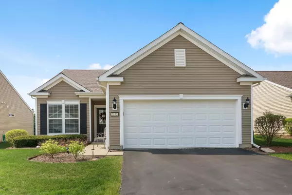 Mundelein, IL 60060,3153 Eastbank CIR