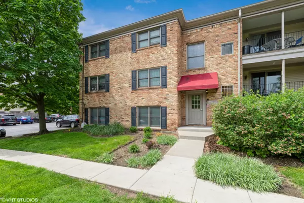 1750 Fayette Walk #A, Hoffman Estates, IL 60195