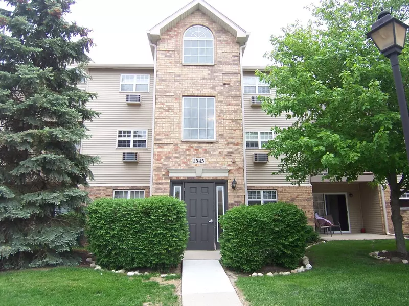 1545 W Crystal Rock CT #2A, Round Lake Beach, IL 60073