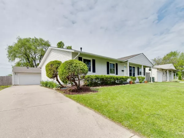 Elk Grove Village, IL 60007,1160 S Glenn TRL