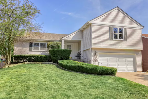 652 BUCKTHORN TER, Buffalo Grove, IL 60089