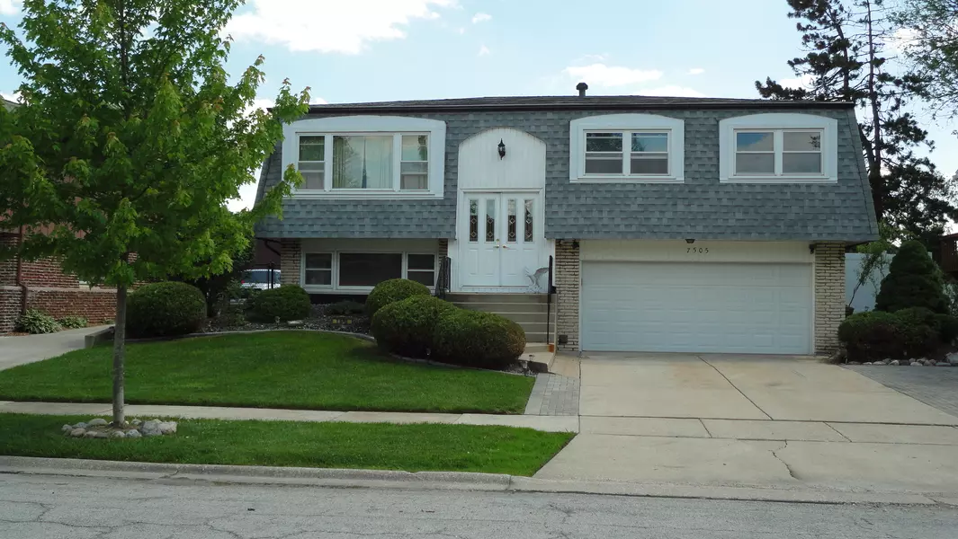 7505 161st ST, Tinley Park, IL 60477