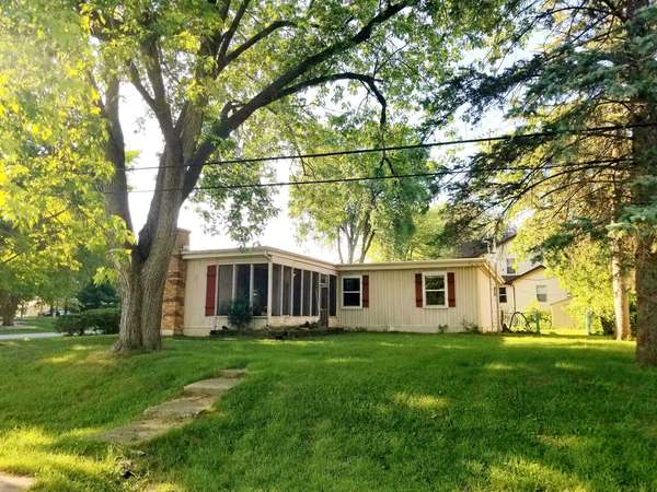 8312 Nunda RD, Wonder Lake, IL 60097