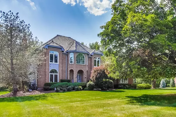 Long Grove, IL 60047,5634 Oakwood CIR